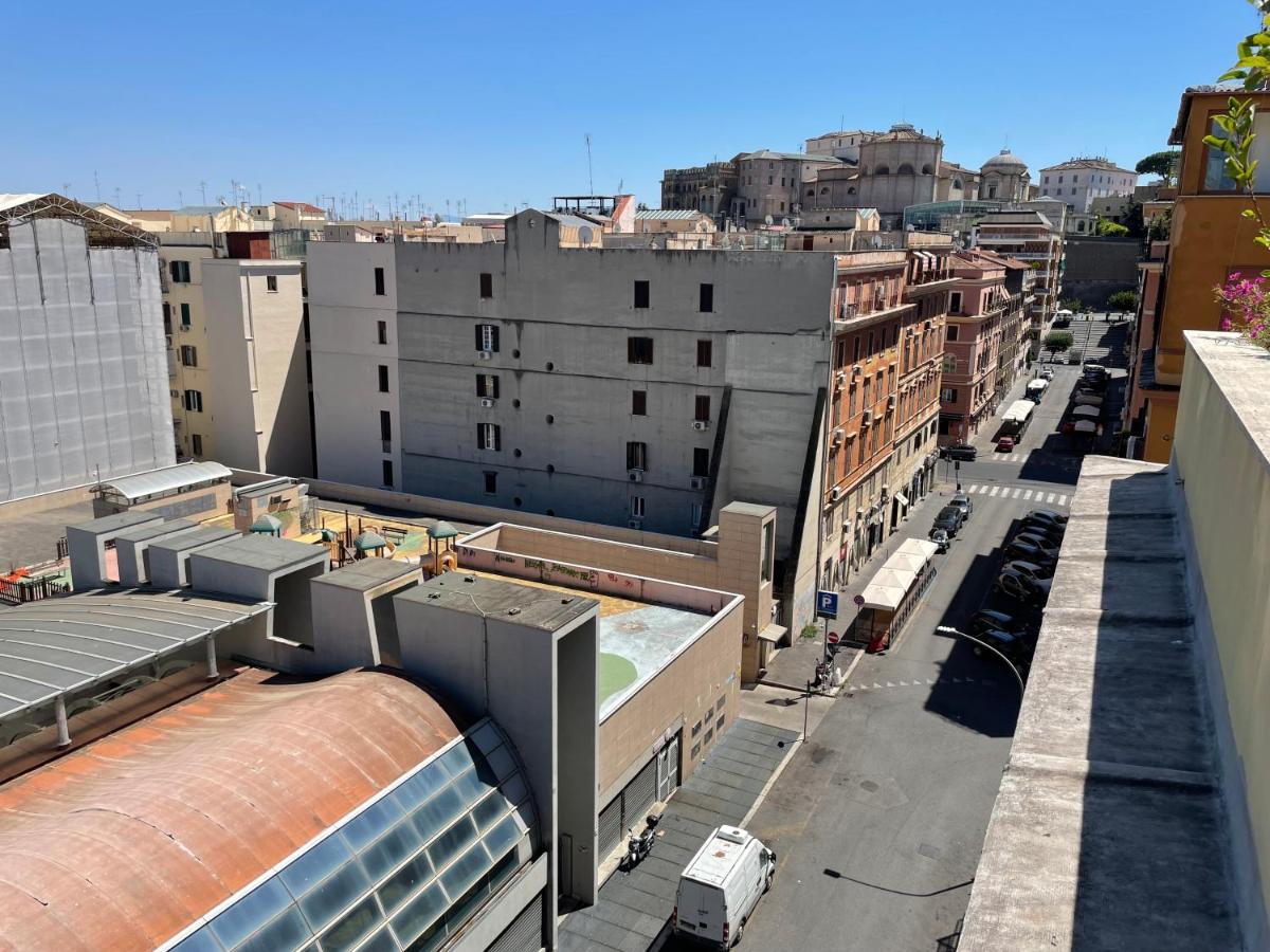 Apartment Caracciolo33 Rom